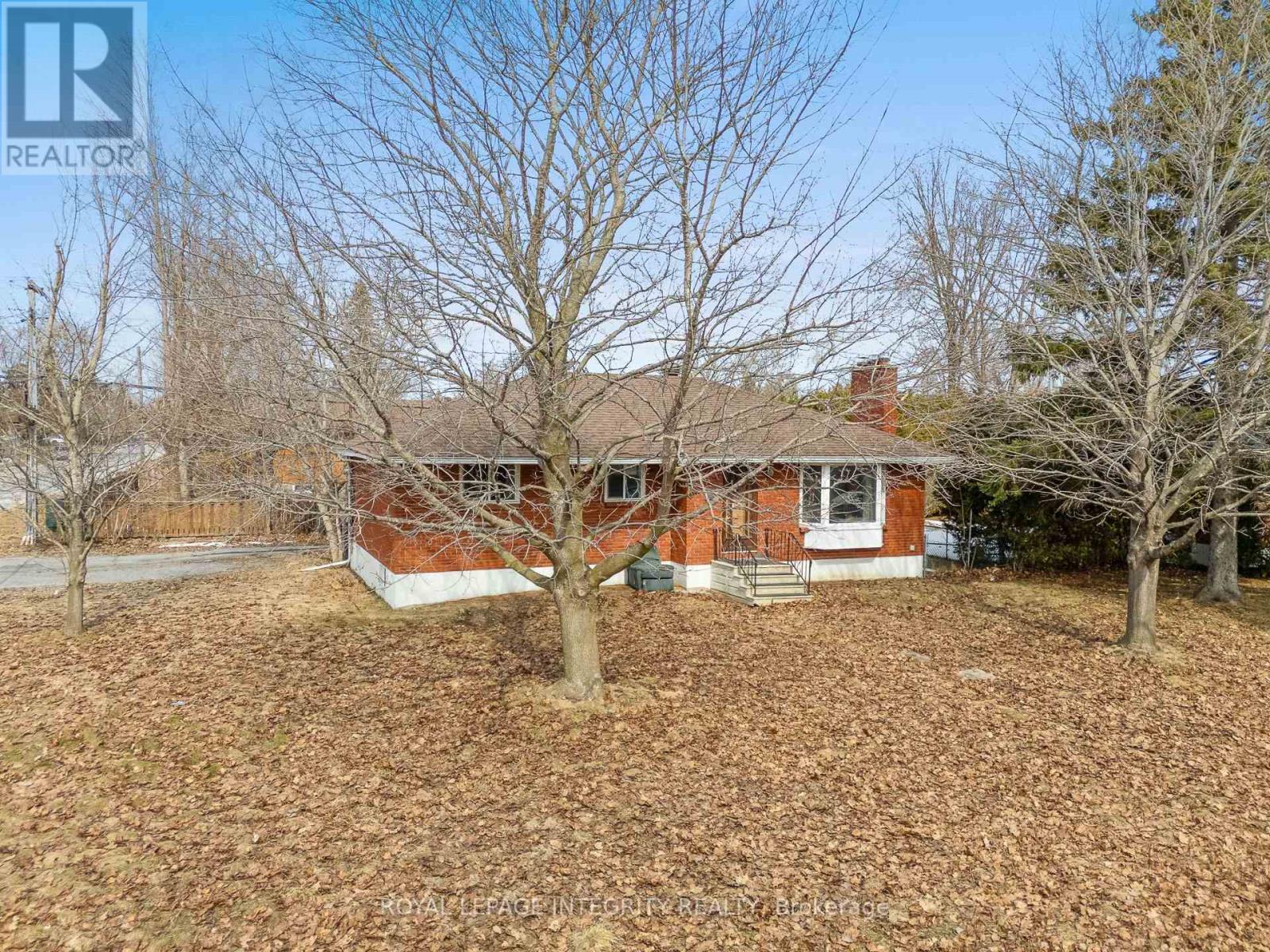 65 David Drive, Ottawa, Ontario  K2G 2N2 - Photo 9 - X12960538