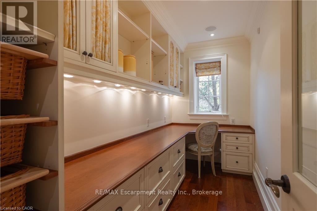 1081 Argyle Drive, Oakville, Ontario  L6J 1A9 - Photo 20 - W12960602