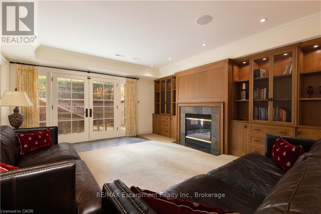 1081 Argyle Drive, Oakville, Ontario  L6J 1A9 - Photo 38 - W12960602