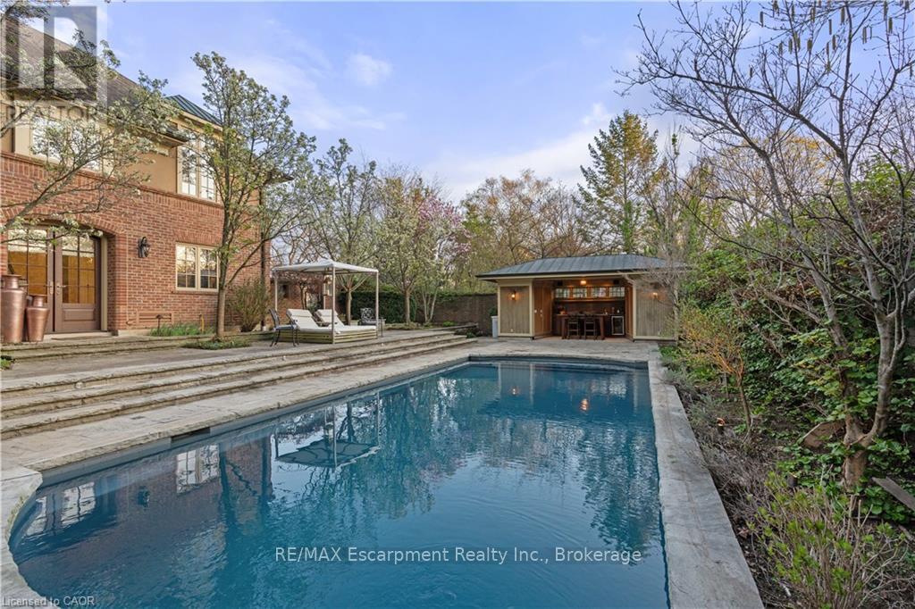 1081 Argyle Drive, Oakville, Ontario  L6J 1A9 - Photo 47 - W12960602