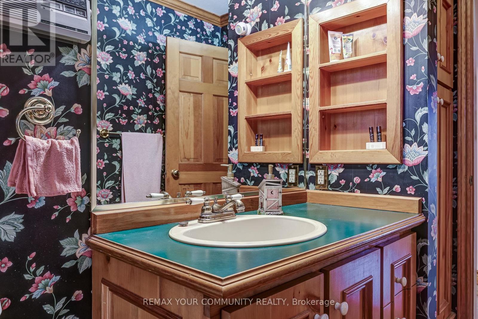 30 Dunning Avenue, Aurora, Ontario  L4G 6H7 - Photo 17 - N12960072