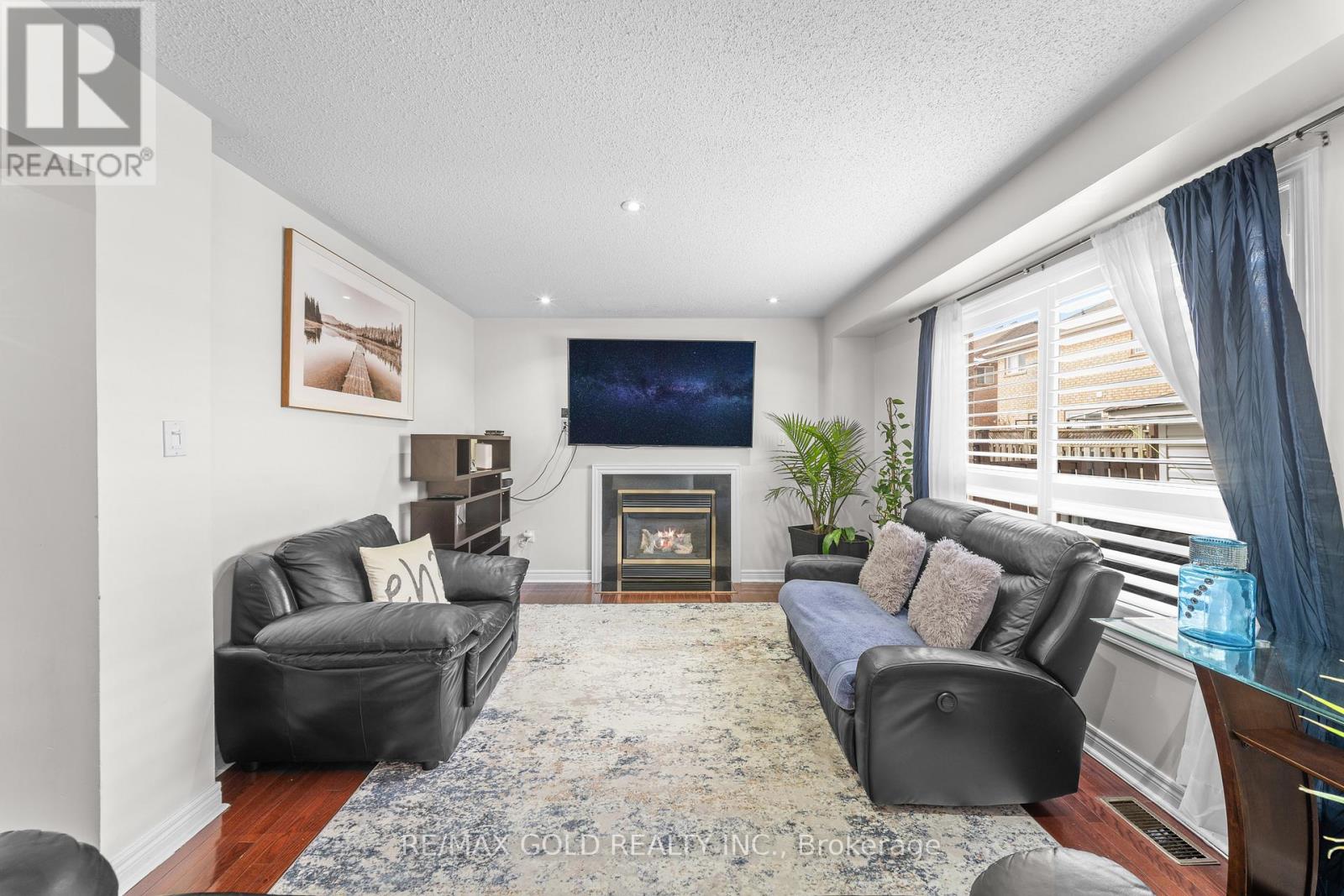 53 Linderwood Drive, Brampton, Ontario  L7A 1S4 - Photo 13 - W12917006