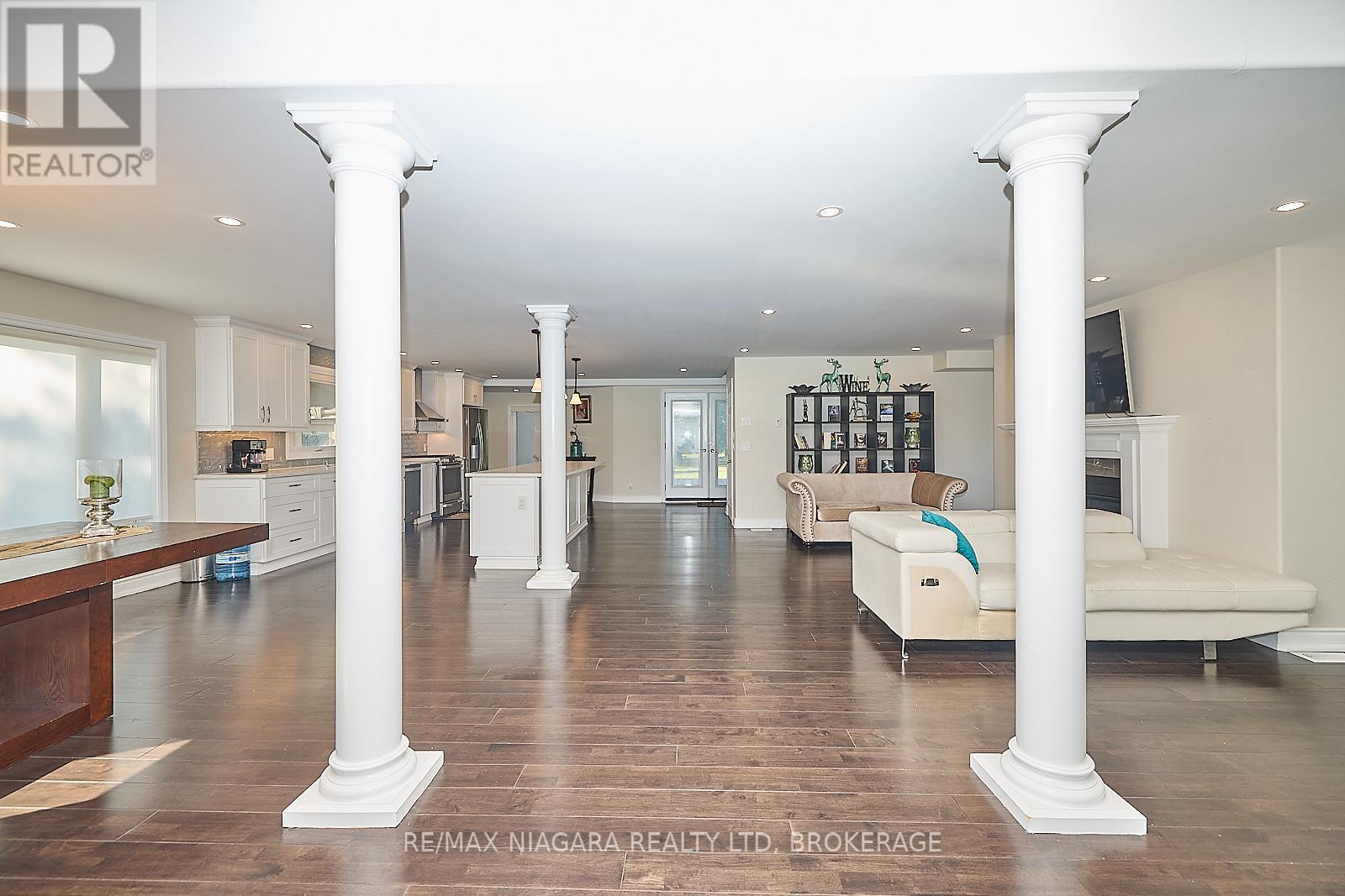 4229 Niagara River Parkway, Fort Erie, Ontario  L0S 1S0 - Photo 14 - X12960546