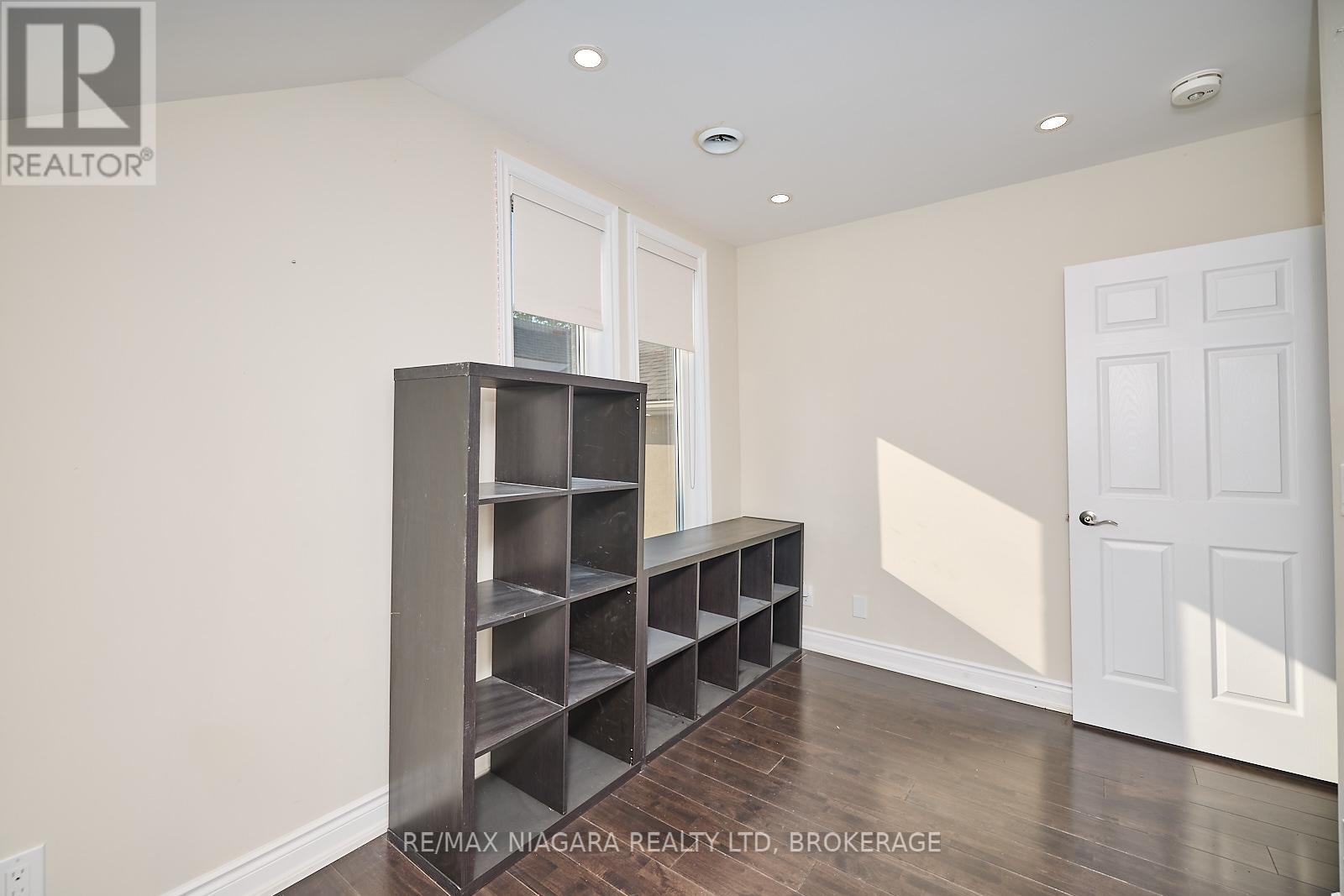 4229 Niagara River Parkway, Fort Erie, Ontario  L0S 1S0 - Photo 23 - X12960546