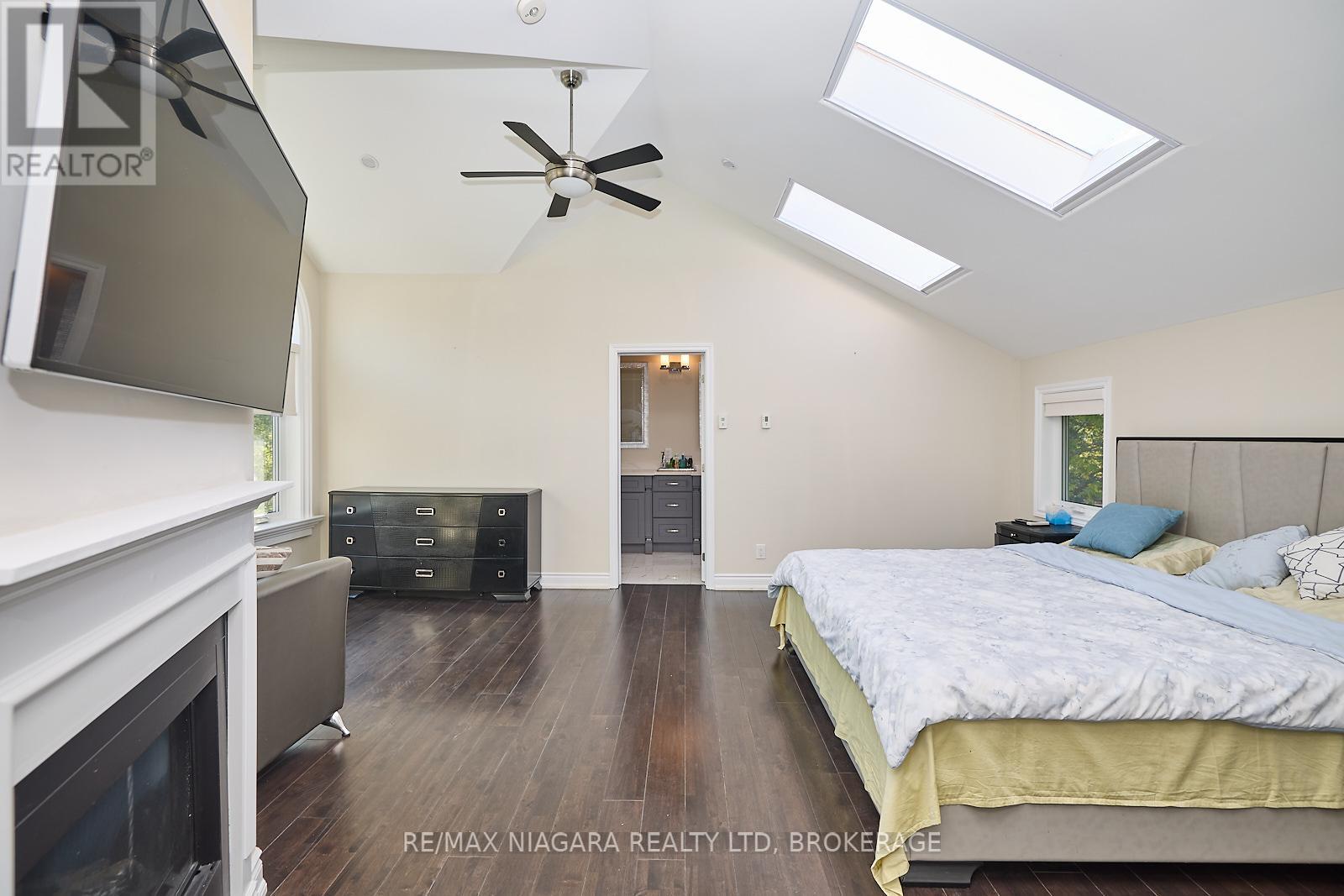 4229 Niagara River Parkway, Fort Erie, Ontario  L0S 1S0 - Photo 25 - X12960546