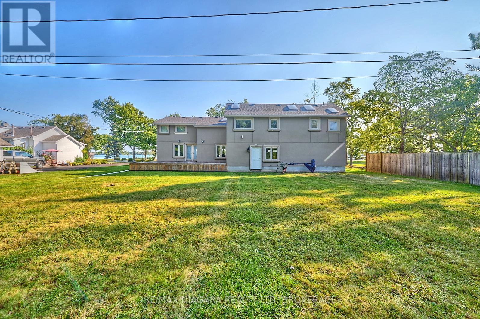 4229 Niagara River Parkway, Fort Erie, Ontario  L0S 1S0 - Photo 37 - X12960546