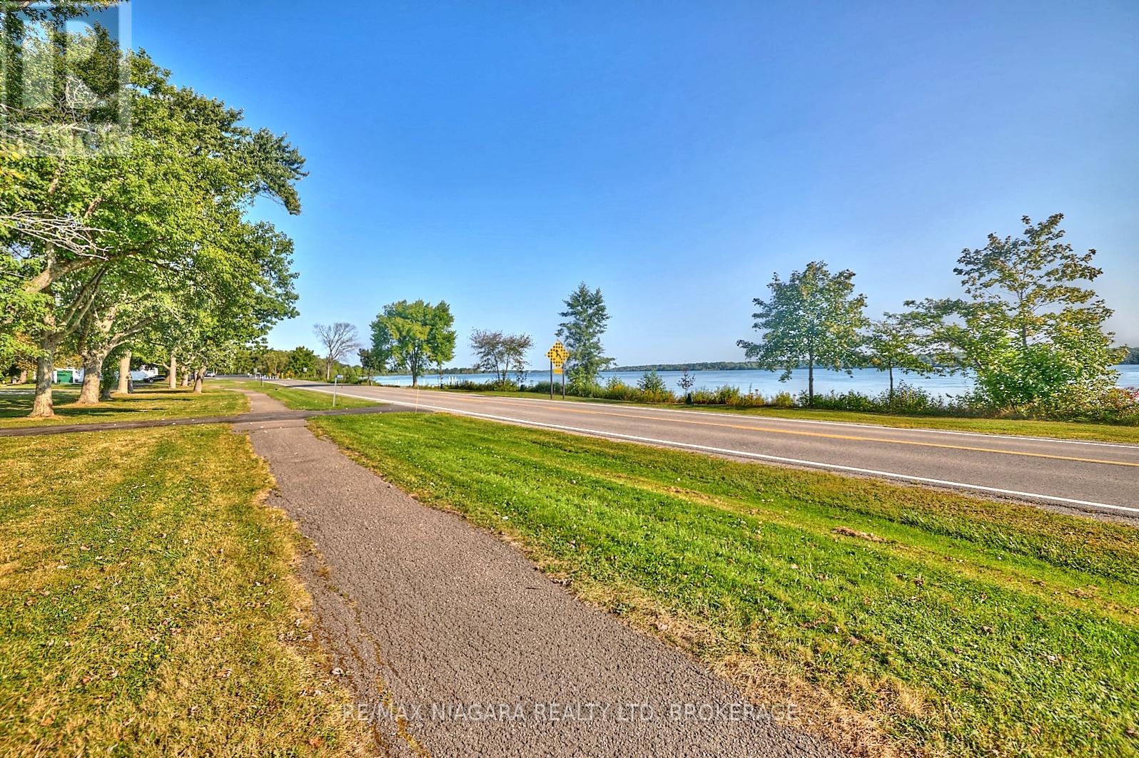 4229 Niagara River Parkway, Fort Erie, Ontario  L0S 1S0 - Photo 41 - X12960546