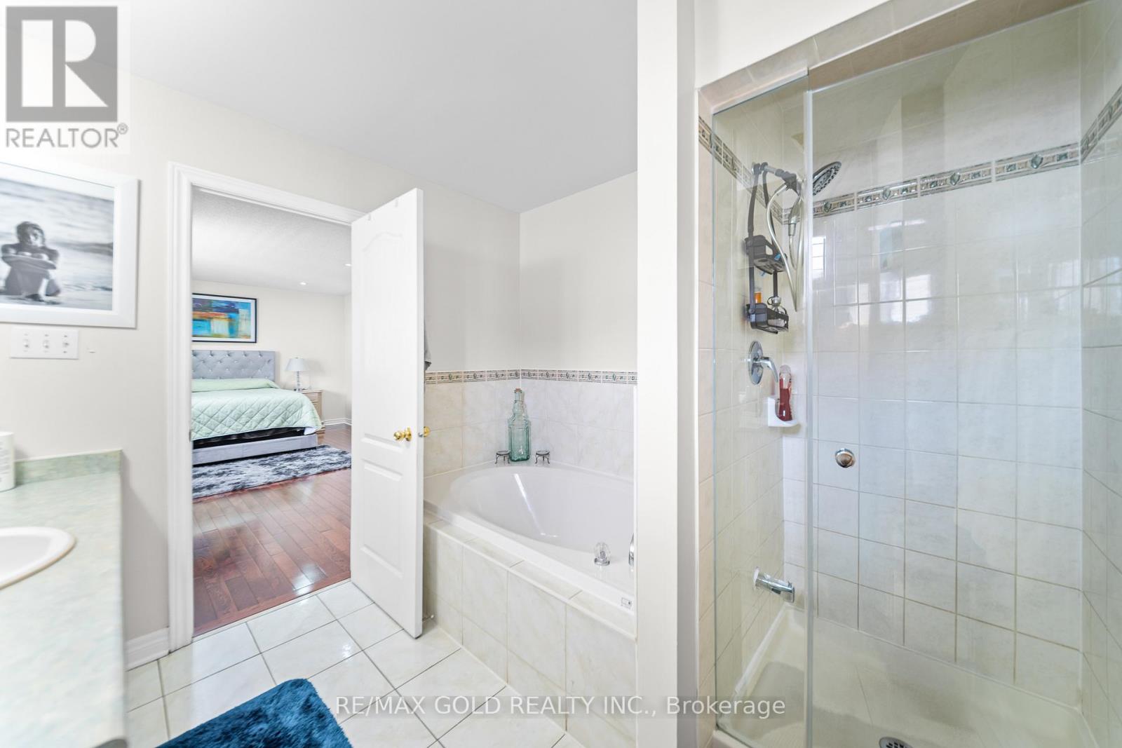 53 Linderwood Drive, Brampton, Ontario  L7A 1S4 - Photo 29 - W12917006