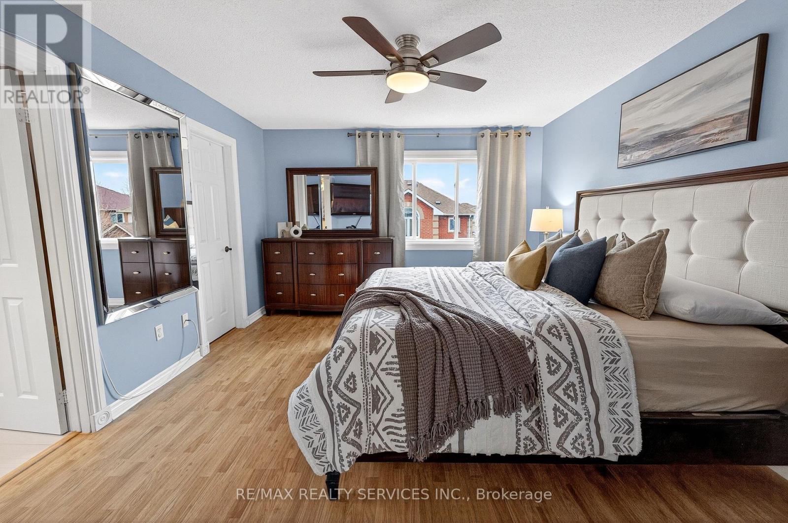 99 White Tail Crescent, Brampton, Ontario  L6Y 5B9 - Photo 19 - W12952570