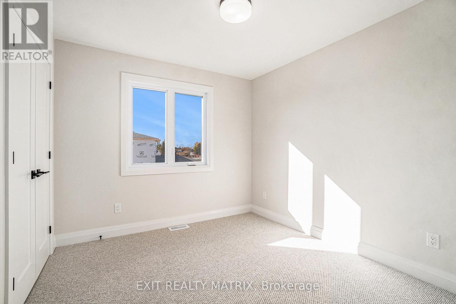 258 Sam Avenue, Russell, Ontario  K0A 1W0 - Photo 19 - X12703366