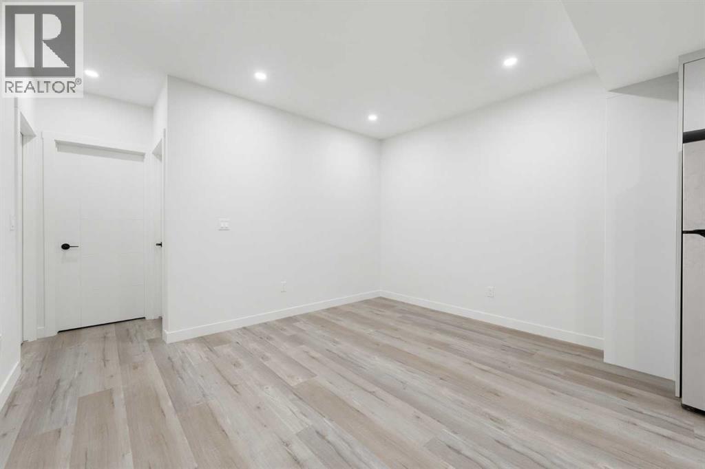 212 Belmont Park SW, Calgary, Alberta  T2X 5T7 - Photo 39 - A2294077