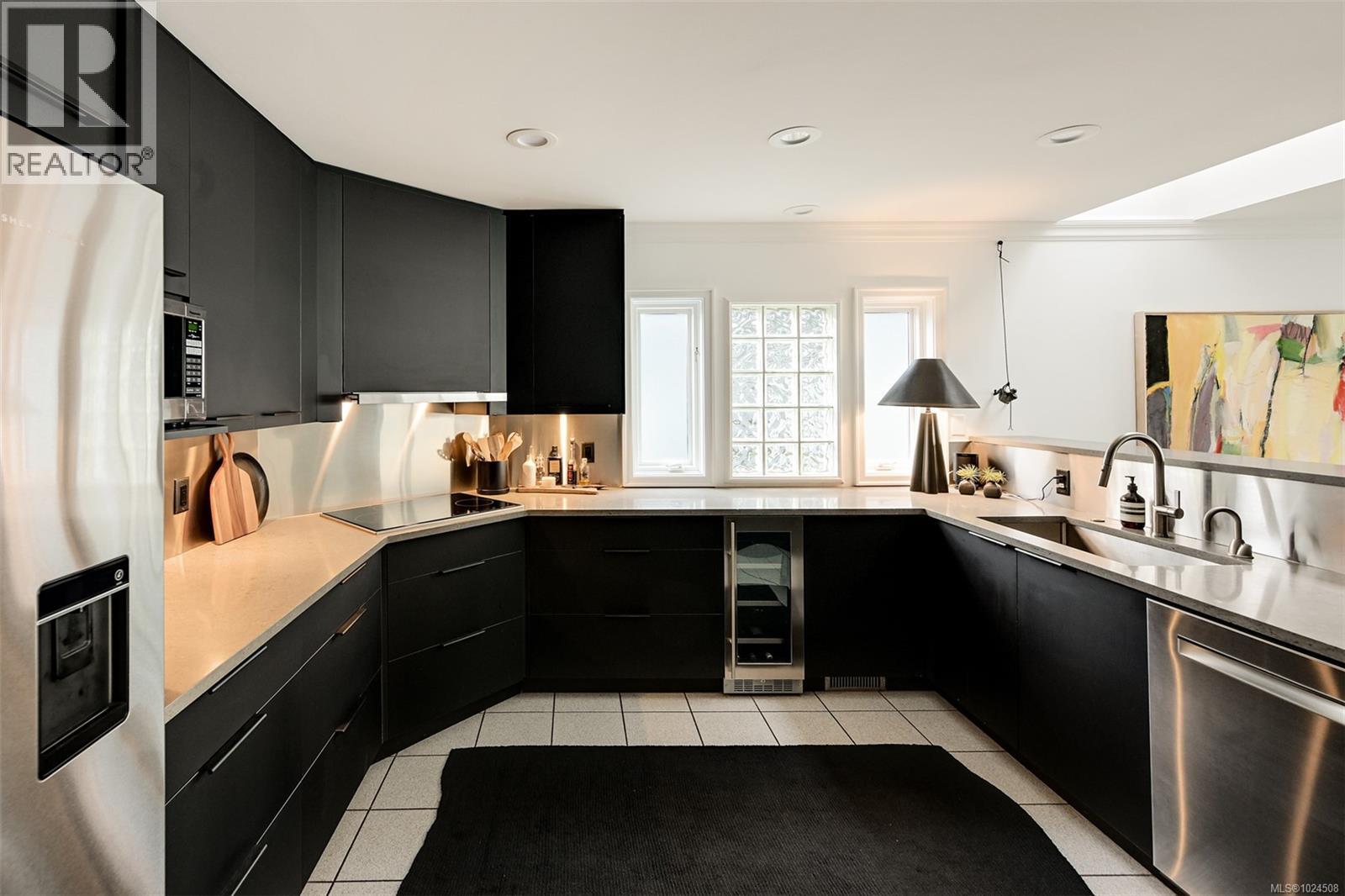 554 Beach Dr, Oak Bay, British Columbia  V8S 2M5 - Photo 26 - 1024508