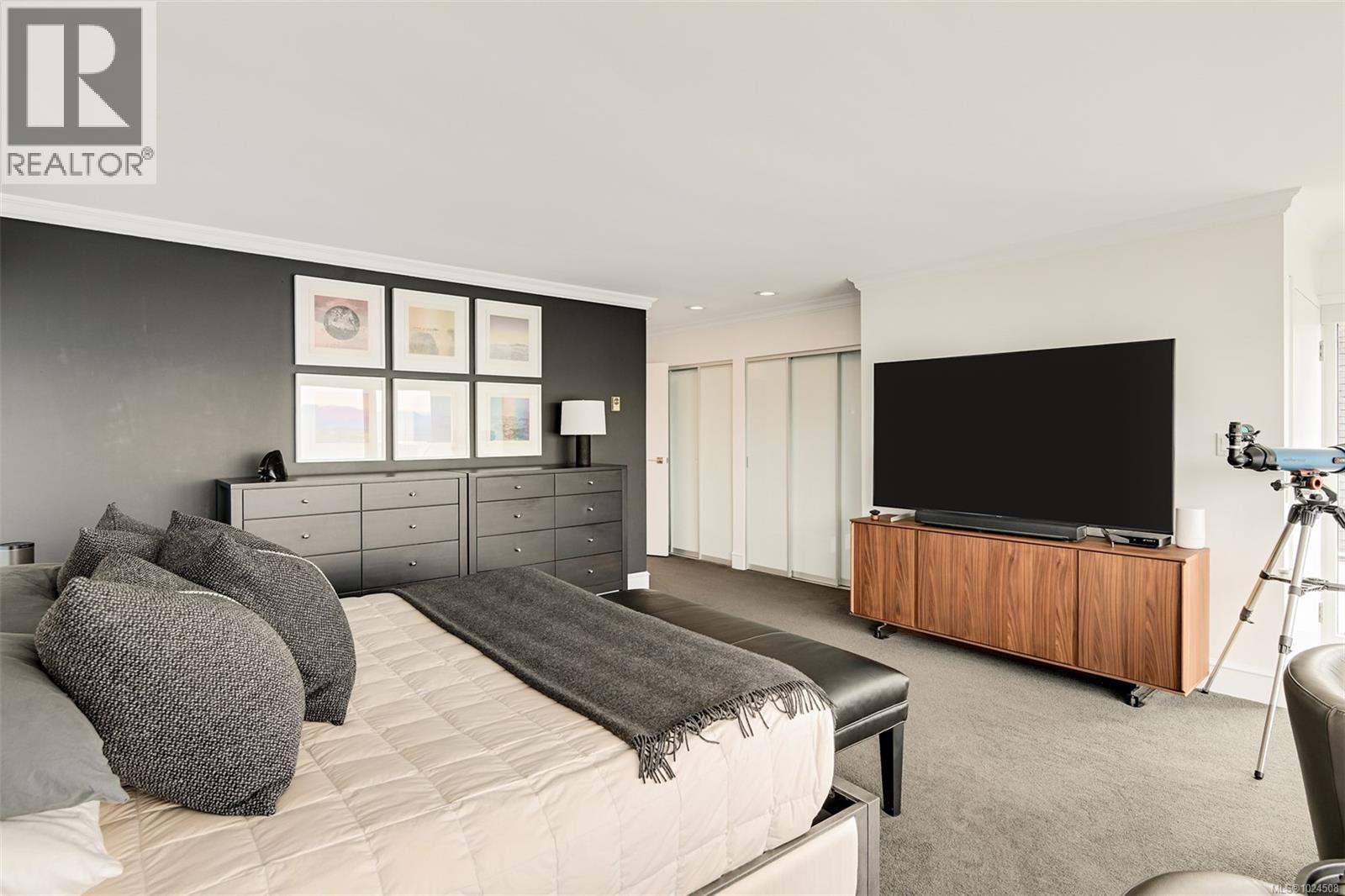 554 Beach Dr, Oak Bay, British Columbia  V8S 2M5 - Photo 35 - 1024508