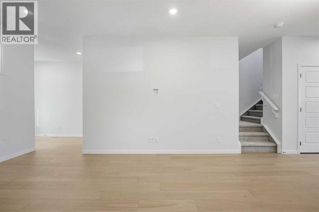 118 Wolf Hollow Terrace Se, Calgary, Alberta  T2X 6C5 - Photo 5 - A2288423