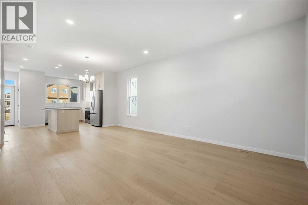 118 Wolf Hollow Terrace Se, Calgary, Alberta  T2X 6C5 - Photo 2 - A2288423