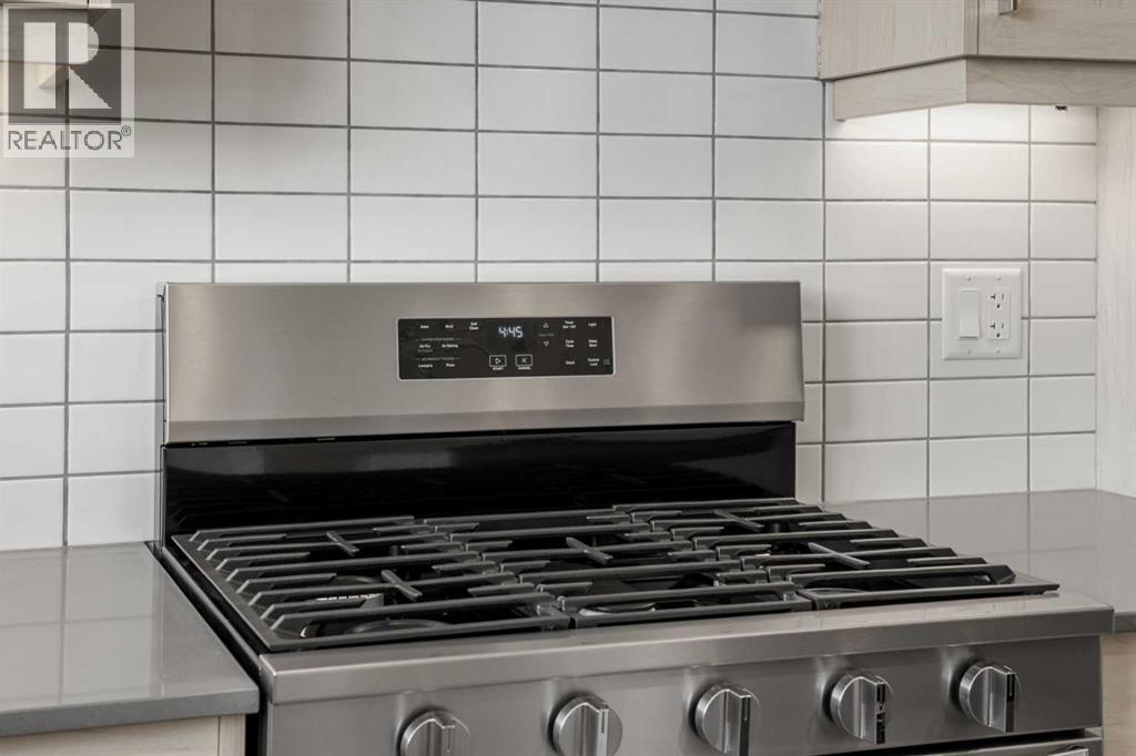 118 Wolf Hollow Terrace Se, Calgary, Alberta  T2X 6C5 - Photo 13 - A2288423