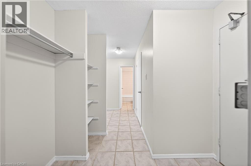 1100 Courtland Avenue E Unit# 605, Kitchener, Ontario  N2C 2H9 - Photo 25 - 40815895