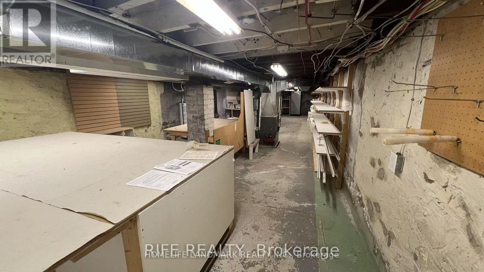 2615 Yonge Street, Toronto, Ontario  M4P 2J1 - Photo 7 - C12960412