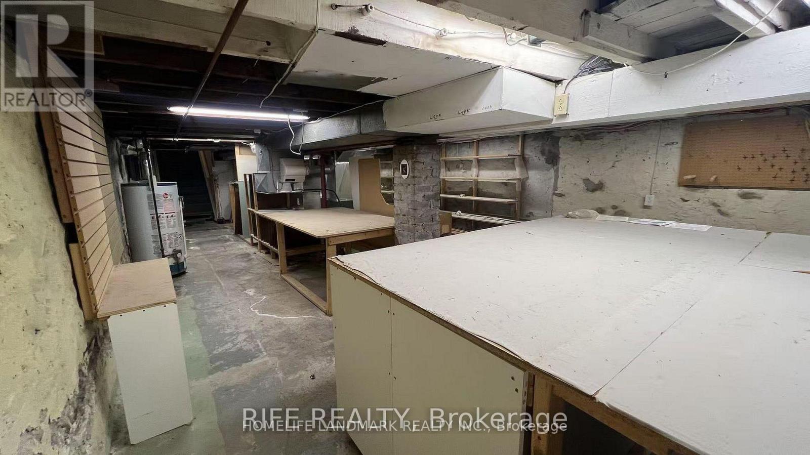 2615 Yonge Street, Toronto, Ontario  M4P 2J1 - Photo 8 - C12960412