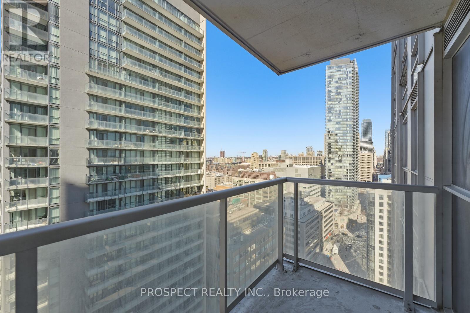 2411 - 763 Bay Street, Toronto, Ontario  M5G 2R3 - Photo 21 - C12960428