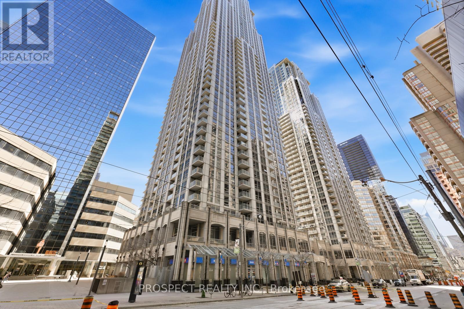 2411 - 763 Bay Street, Toronto, Ontario  M5G 2R3 - Photo 3 - C12960428