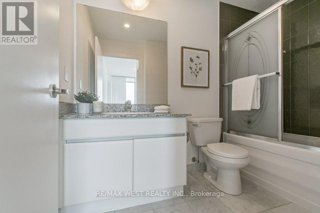 501 - 30 Canterbury Place, Toronto, Ontario  M2N 0B9 - Photo 22 - C12960462