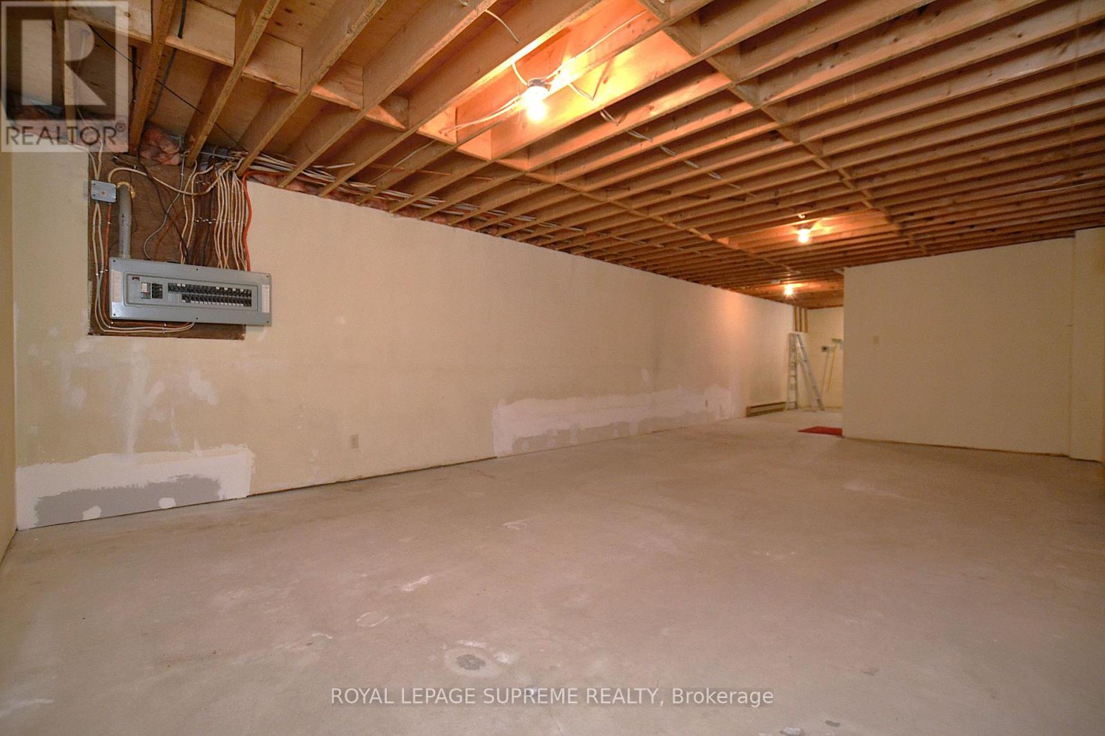 564 Christie Street, Toronto, Ontario  M6G 3E2 - Photo 19 - C12960470