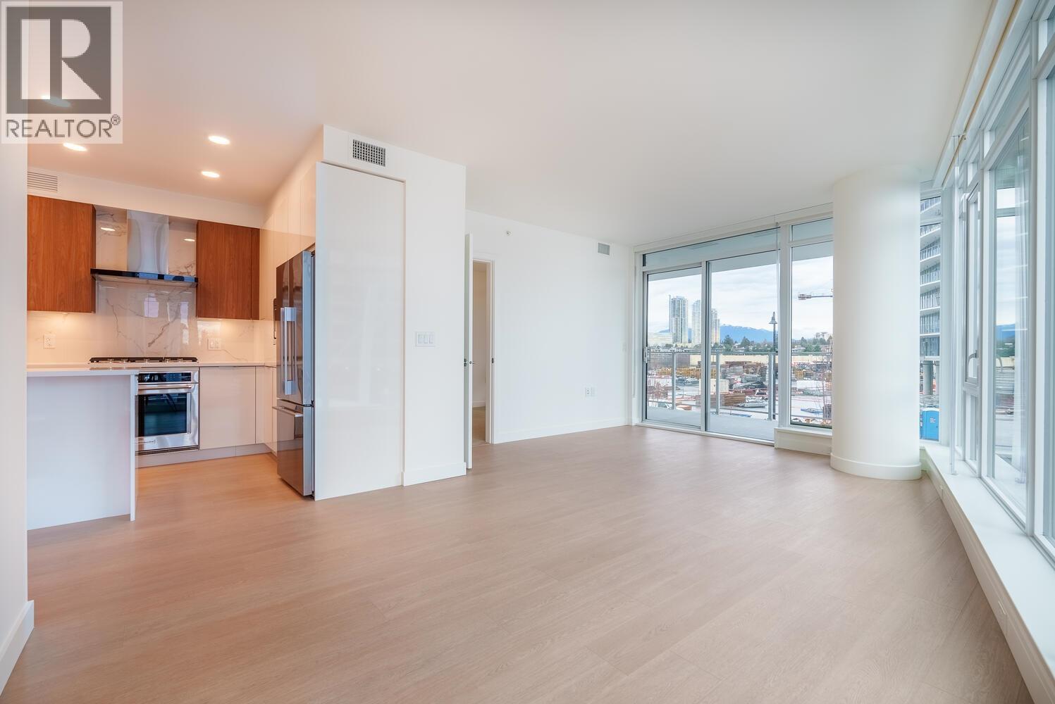 204 7683 Park Crescent, Burnaby, British Columbia  V3N 0J4 - Photo 4 - R3098178