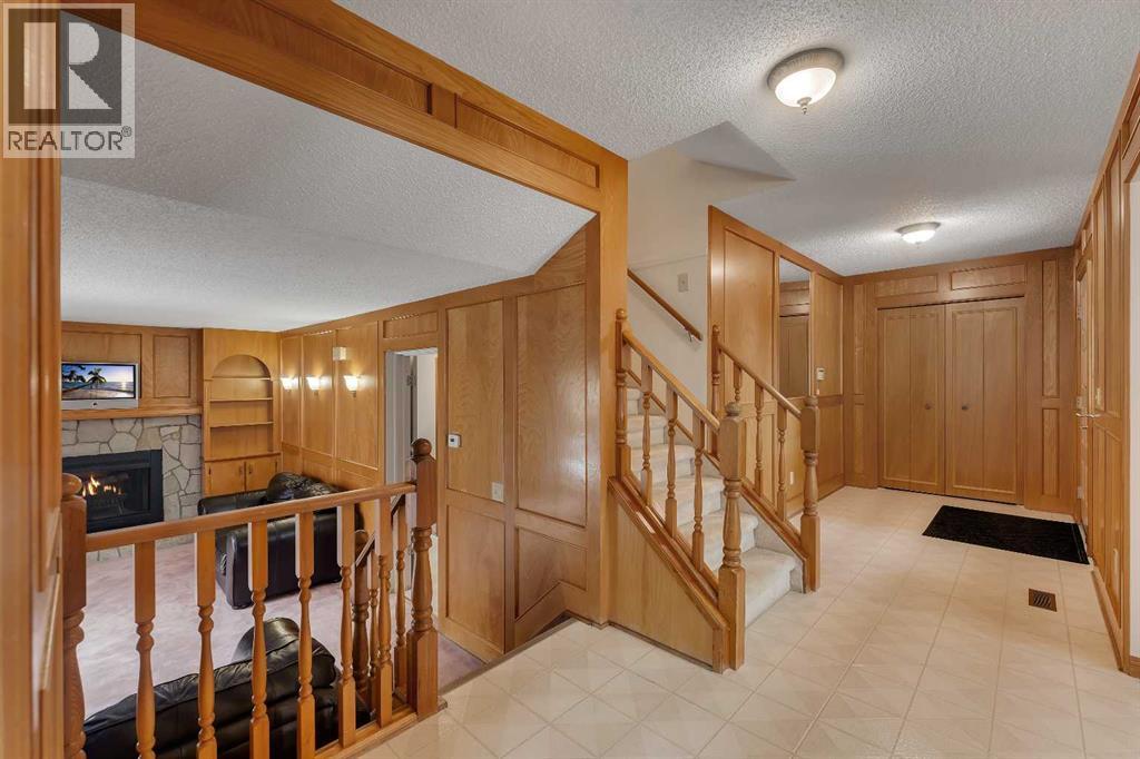 20 Woodbrook Place Sw, Calgary, Alberta  T2W 3Z4 - Photo 12 - A2290893