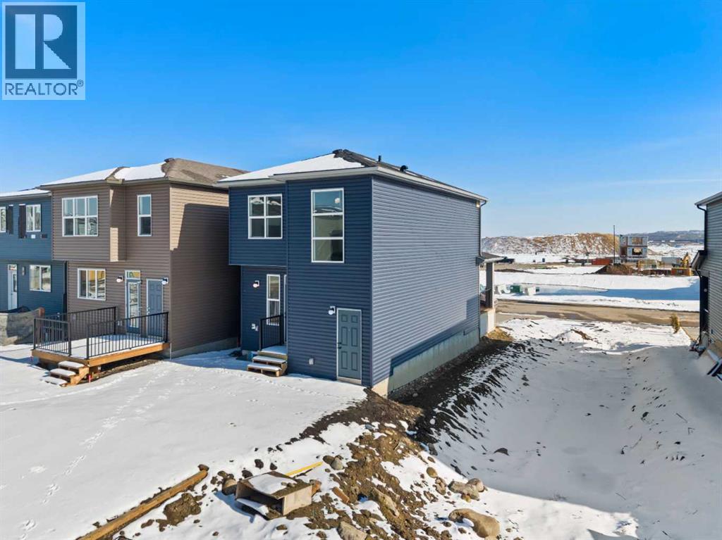 114 Wolf Hollow Terrace SE, Calgary, Alberta  T2X 6C5 - Photo 44 - A2297726