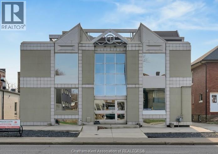 MLS# 26006870: 1585 Ouellette AVENUE, Windsor, Canada