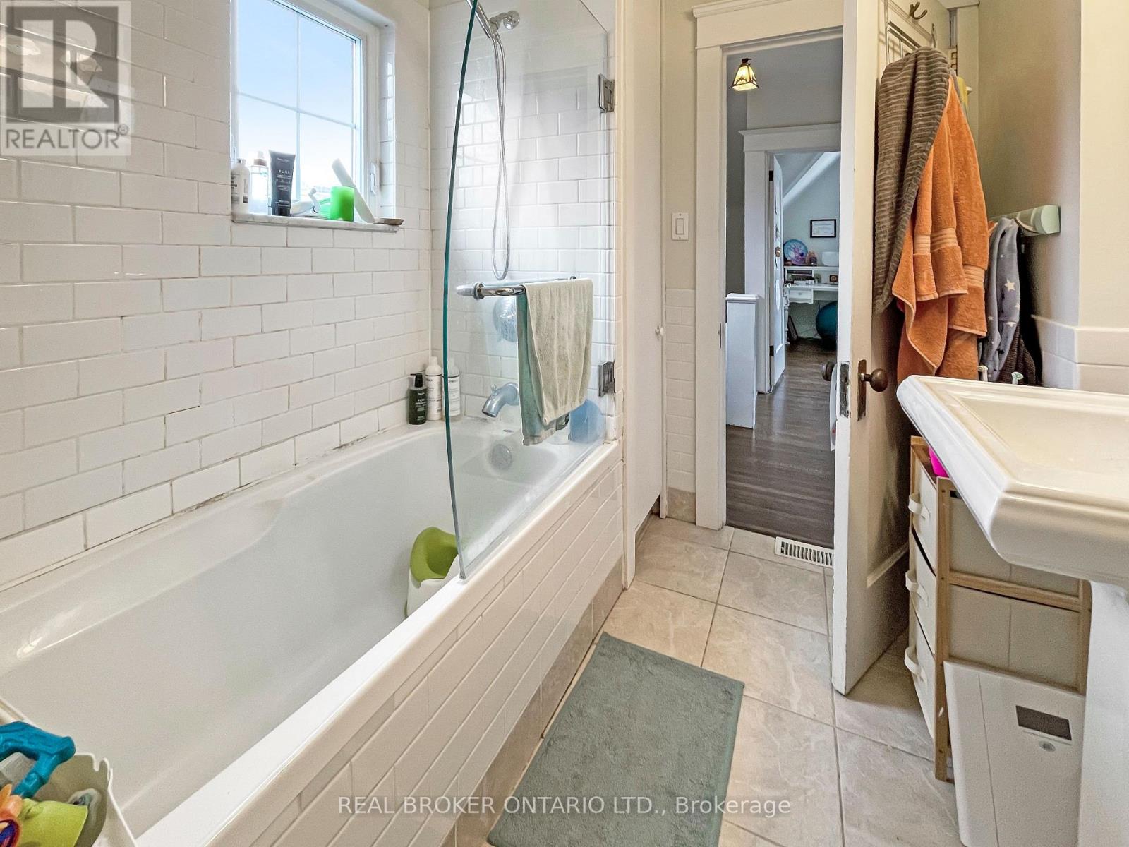 80 Courcelette Road, Toronto, Ontario  M1N 2T2 - Photo 25 - E12960460