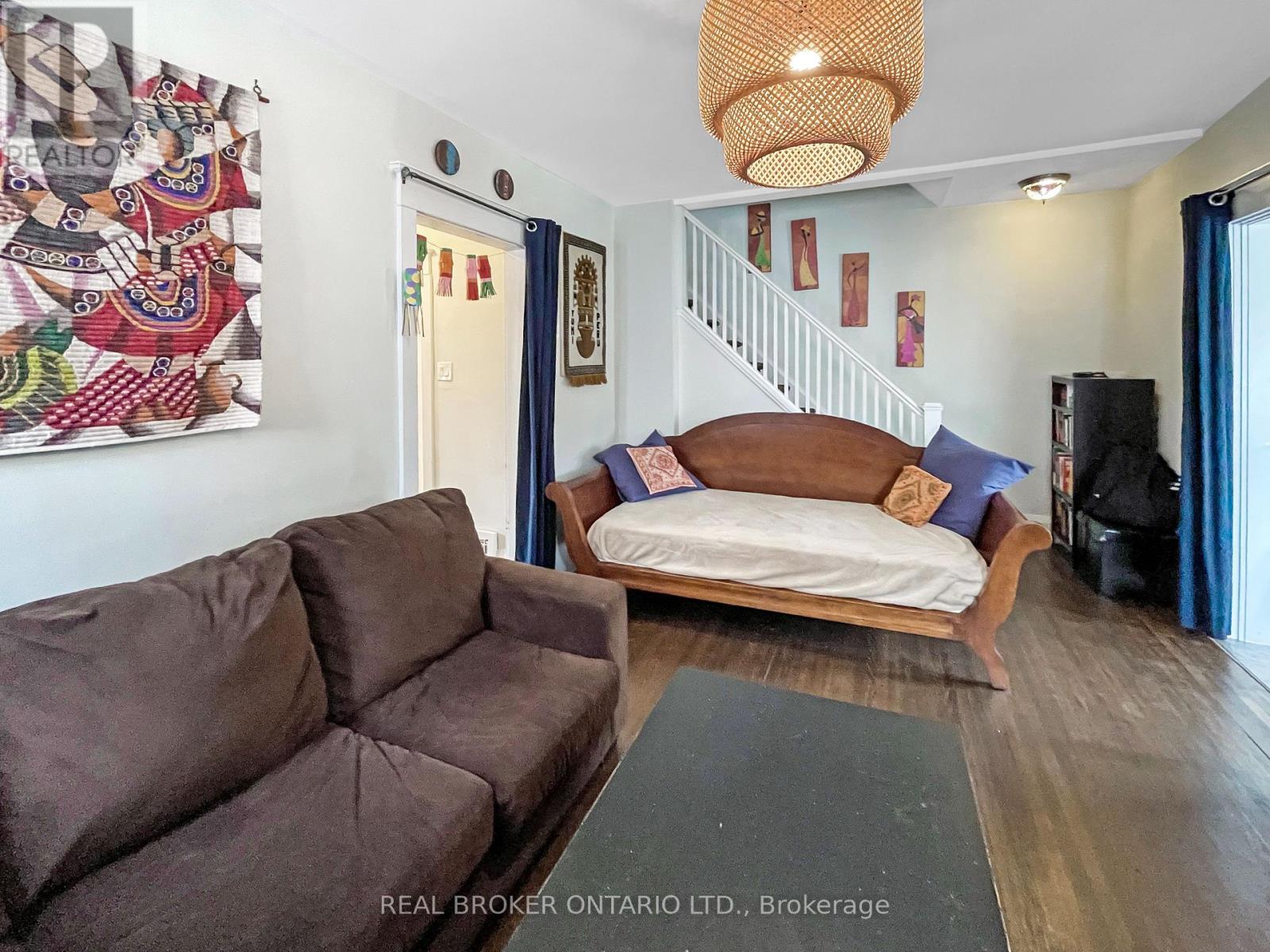 80 Courcelette Road, Toronto, Ontario  M1N 2T2 - Photo 9 - E12960460