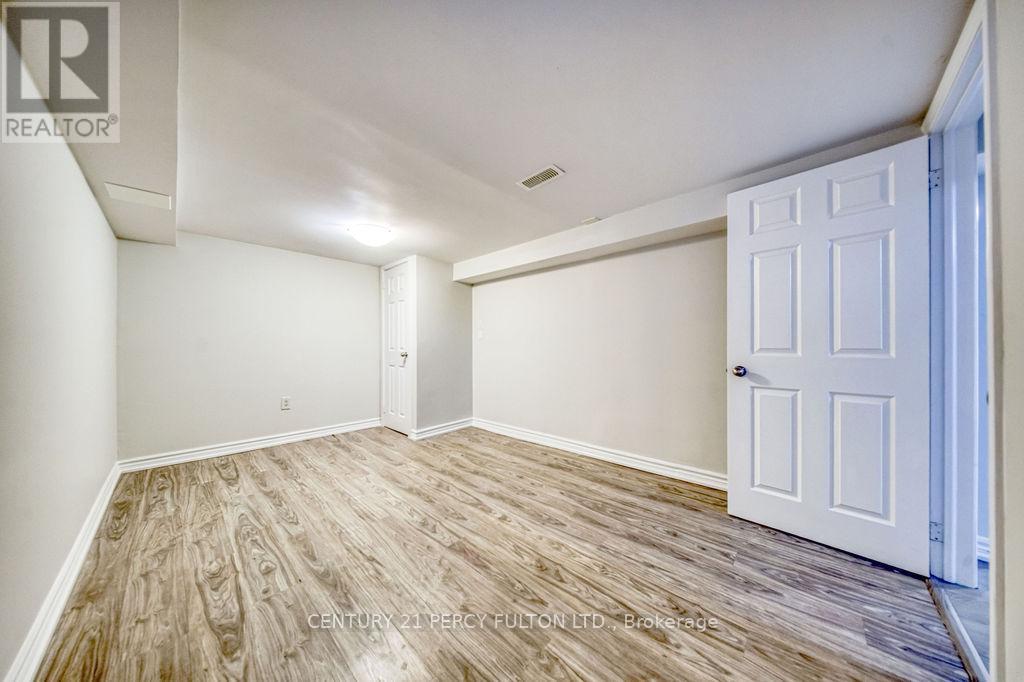 Lower - 871 Liverpool Road, Pickering, Ontario  L1W 1S3 - Photo 13 - E12960488