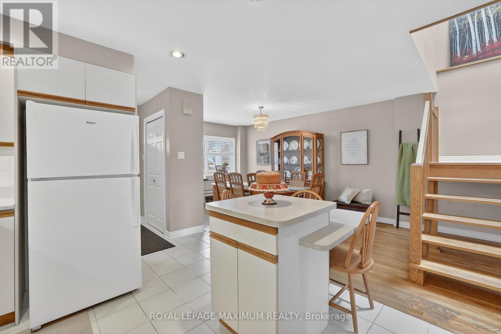 163 Durant Avenue, Toronto, Ontario  M4J 4W4 - Photo 7 - E12960526