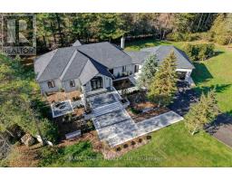 2 GOOSEBERRY LANE, Uxbridge, Ontario