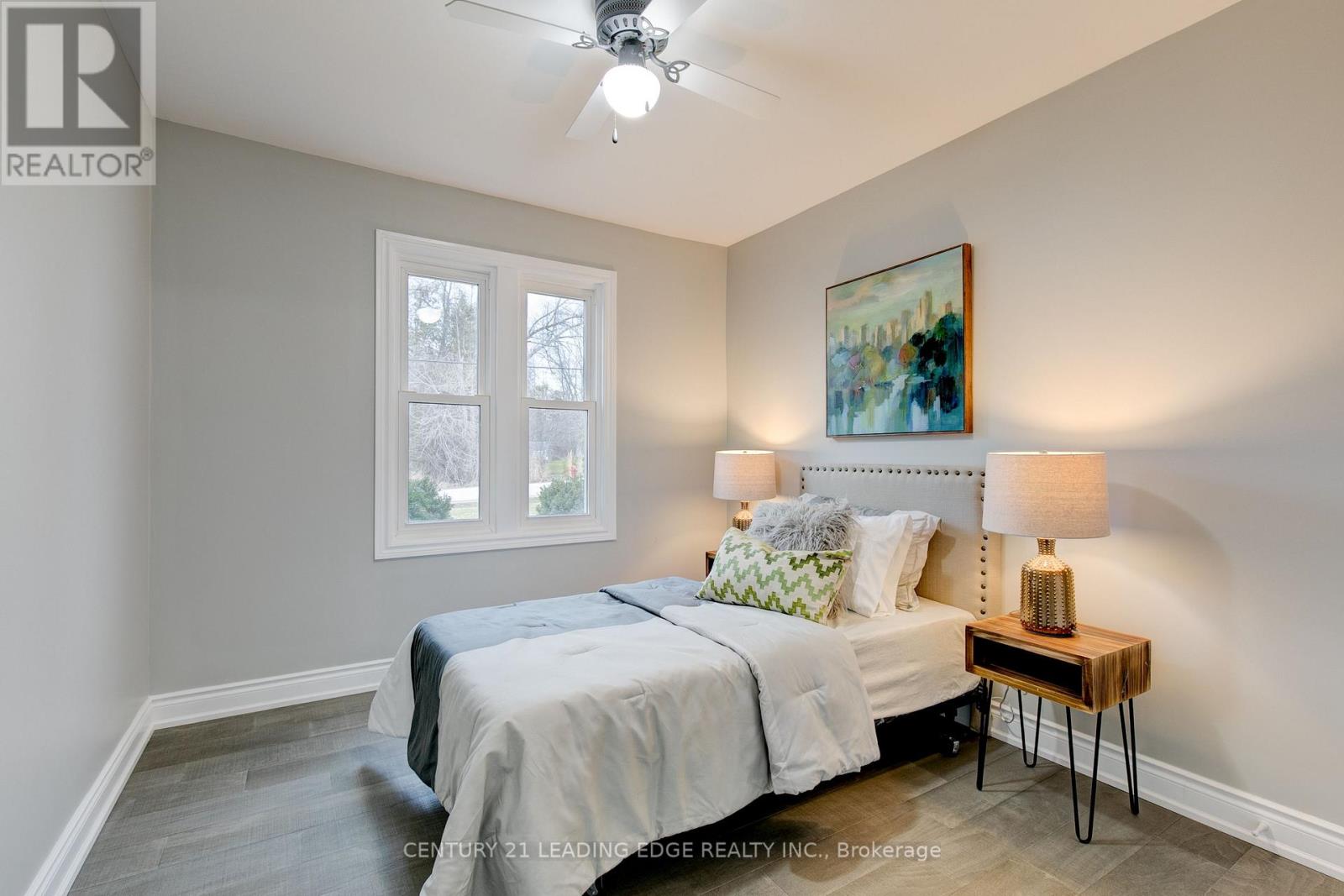 237 Boyers Road, Georgina, Ontario  L4P 3C8 - Photo 16 - N12960444