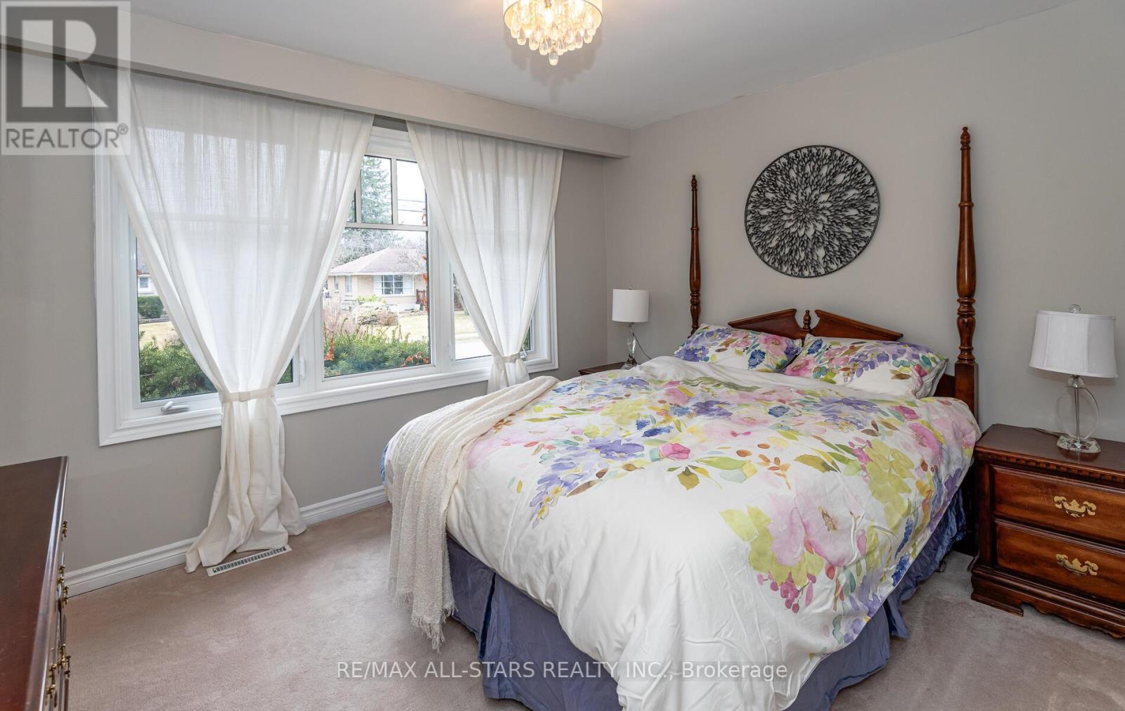 101 Hawthorn Avenue, Whitchurch-Stouffville, Ontario  L4A 4T1 - Photo 11 - N12960476