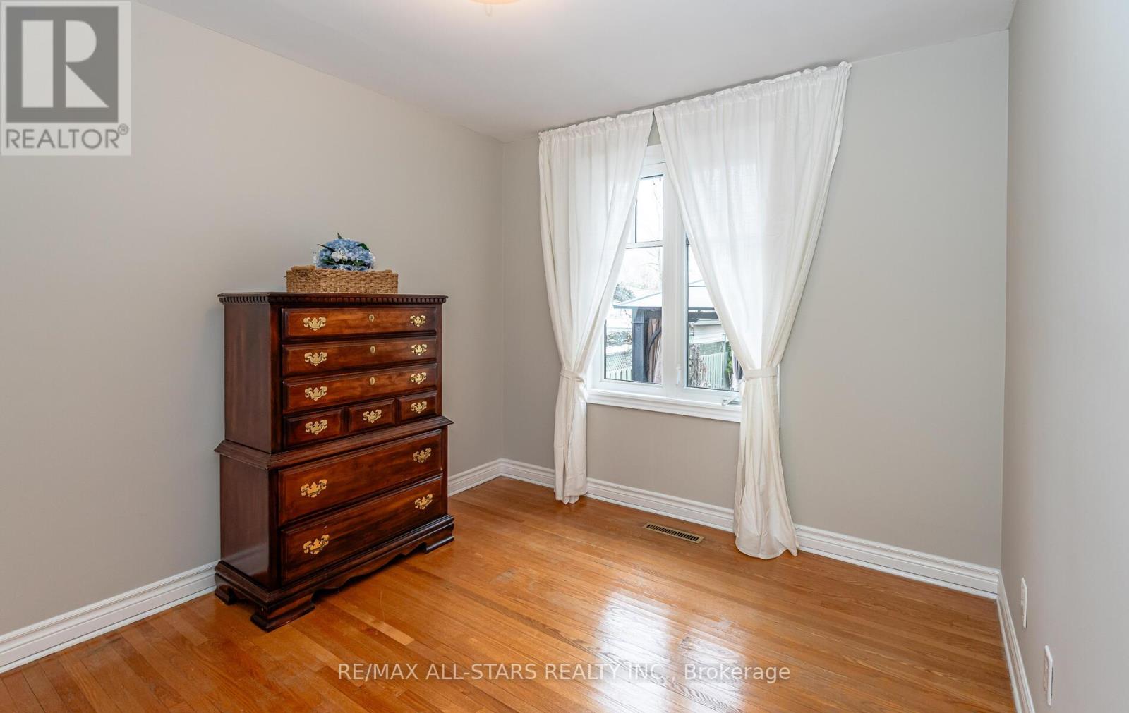 101 Hawthorn Avenue, Whitchurch-Stouffville, Ontario  L4A 4T1 - Photo 12 - N12960476