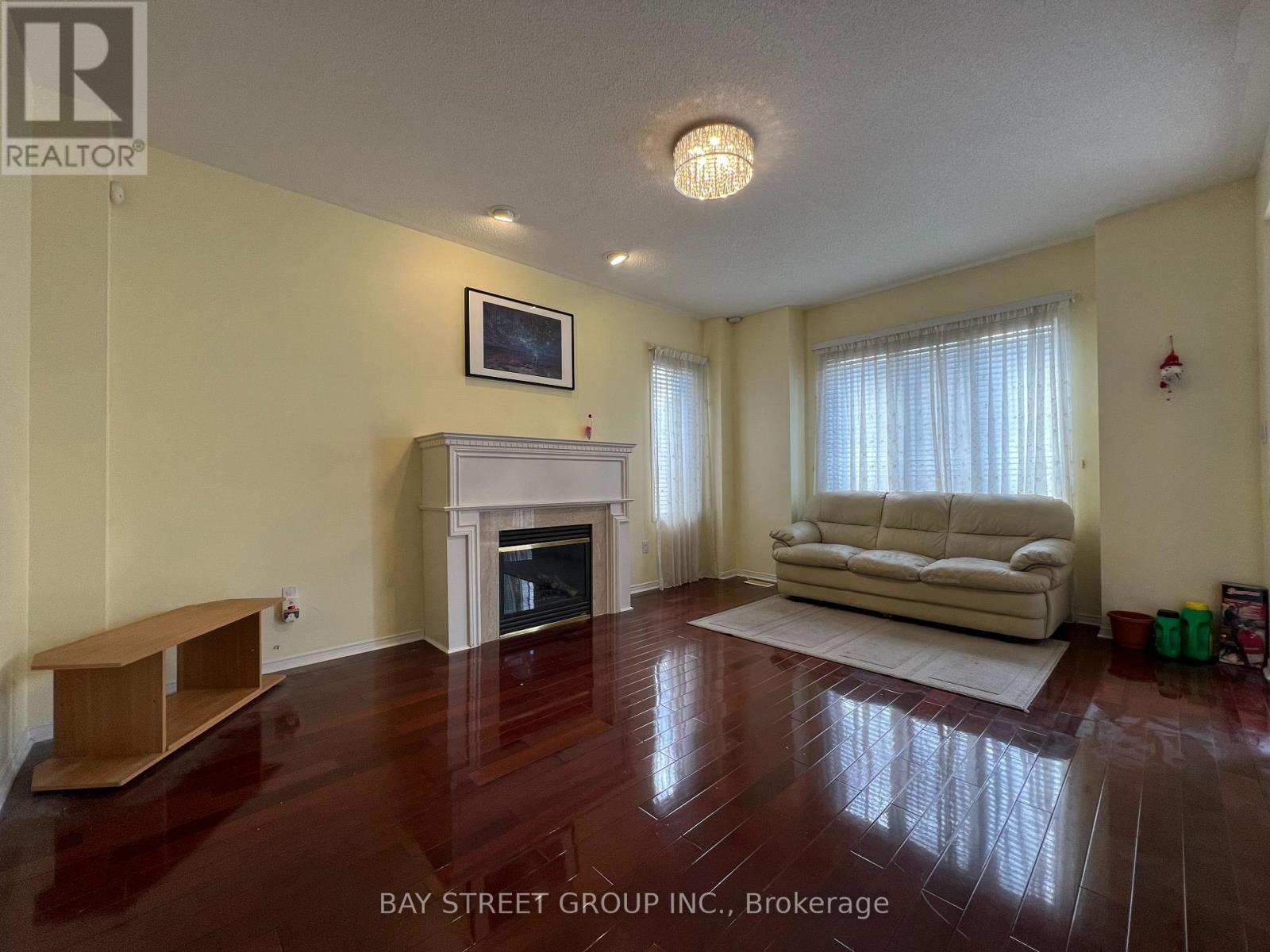 348 Shirley Drive, Richmond Hill, Ontario  L4S 2N4 - Photo 13 - N12960522