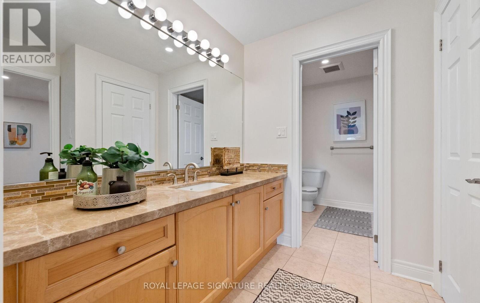 57 Sir Francesco Street, Vaughan, Ontario  L6A 0E6 - Photo 31 - N12960530