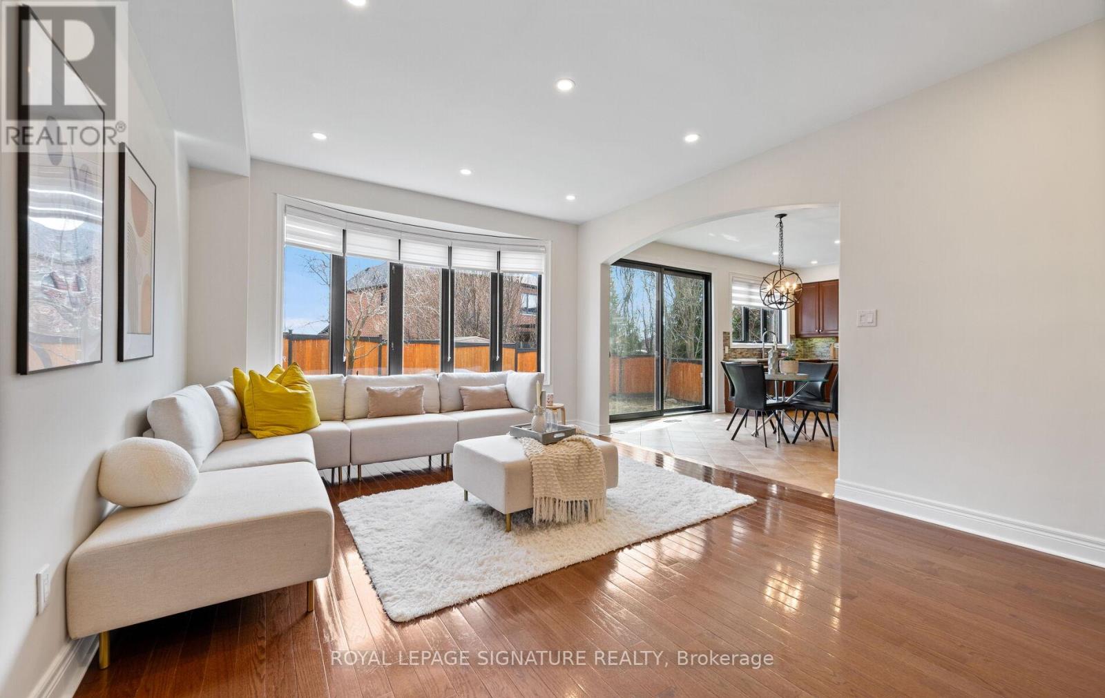 57 Sir Francesco Street, Vaughan, Ontario  L6A 0E6 - Photo 9 - N12960530