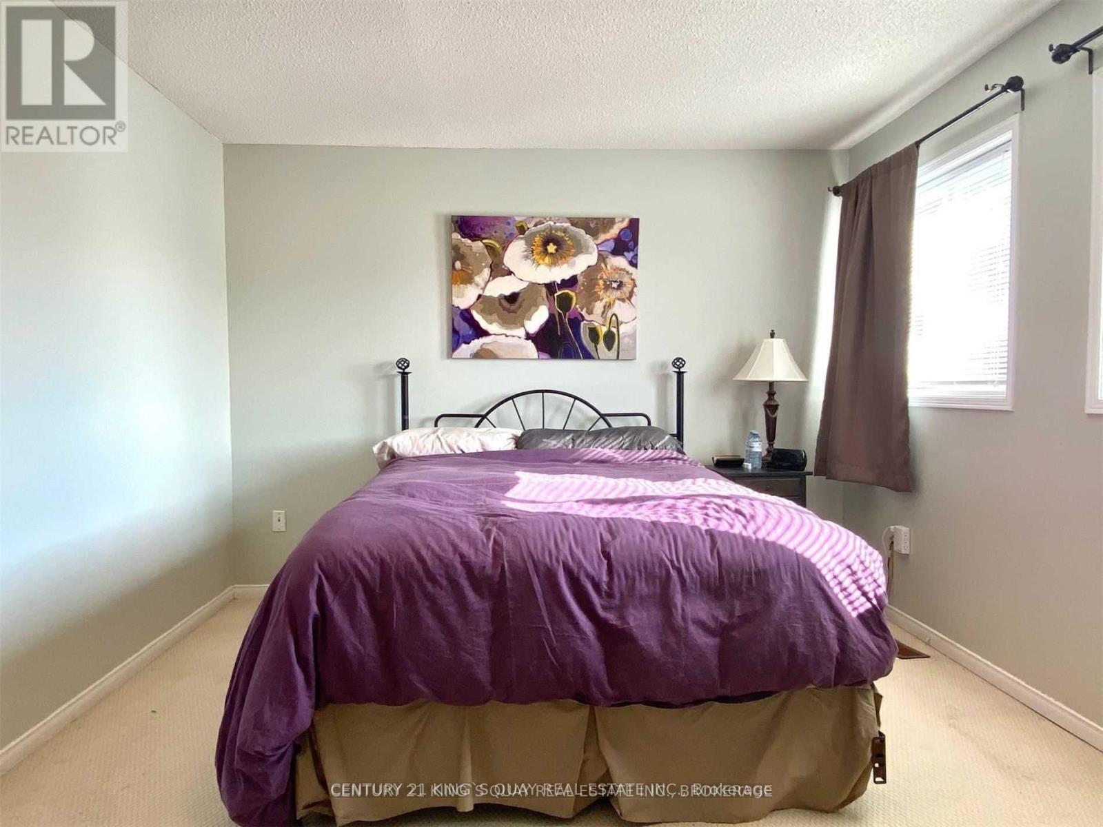 22 Rush Road, Aurora, Ontario  L4G 7G3 - Photo 8 - N12960596