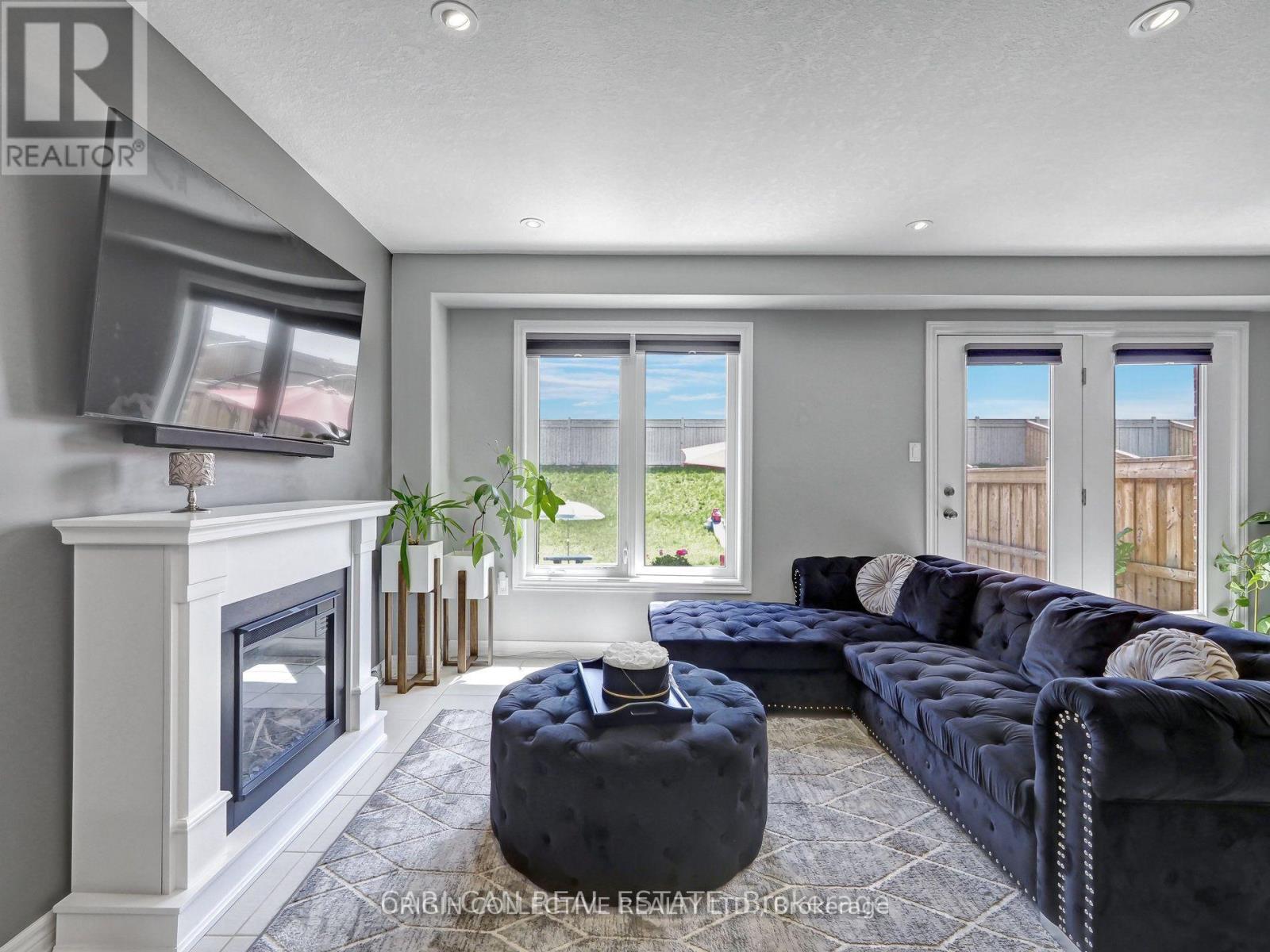 187 Hutchinson Dr, New Tecumseth, New Tecumseth, Ontario  L9R 0P6 - Photo 15 - N12960610