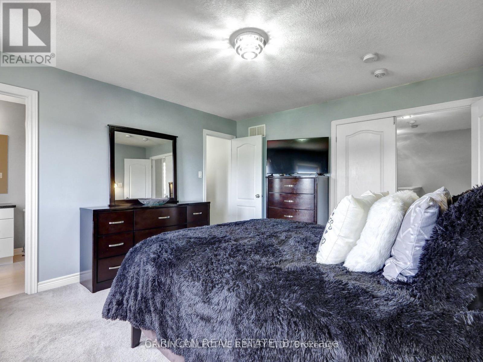 187 Hutchinson Dr, New Tecumseth, New Tecumseth, Ontario  L9R 0P6 - Photo 27 - N12960610