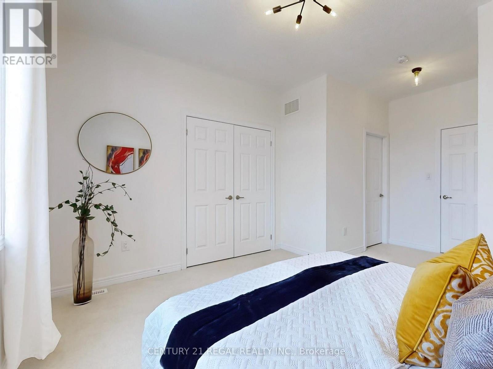 332 John Cramp, Oakville, Ontario  L6M 1P9 - Photo 16 - W12925442