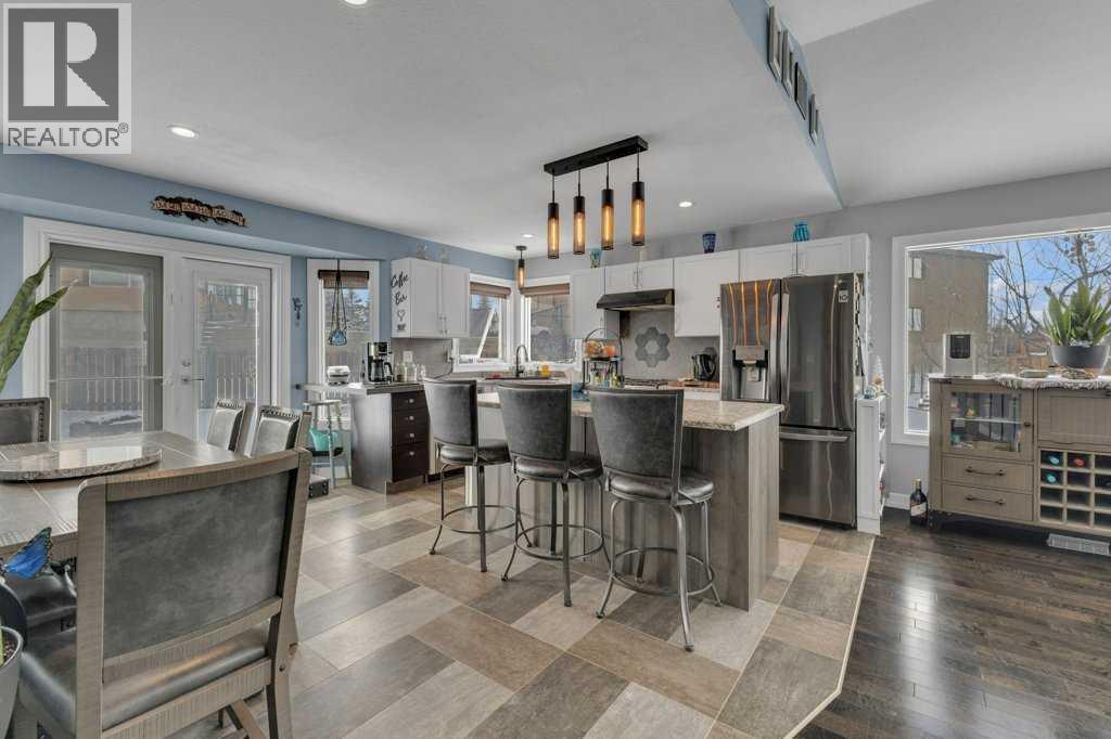 9 Pickering Close, Sylvan Lake, Alberta  T4S 1K2 - Photo 7 - A2288696