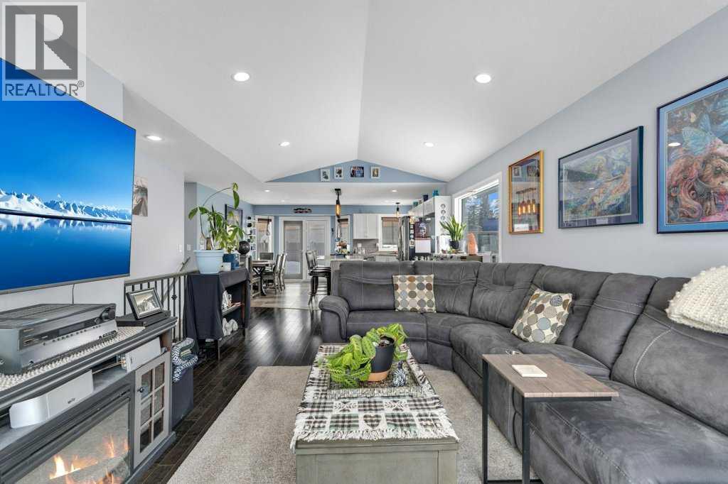 9 Pickering Close, Sylvan Lake, Alberta  T4S 1K2 - Photo 17 - A2288696