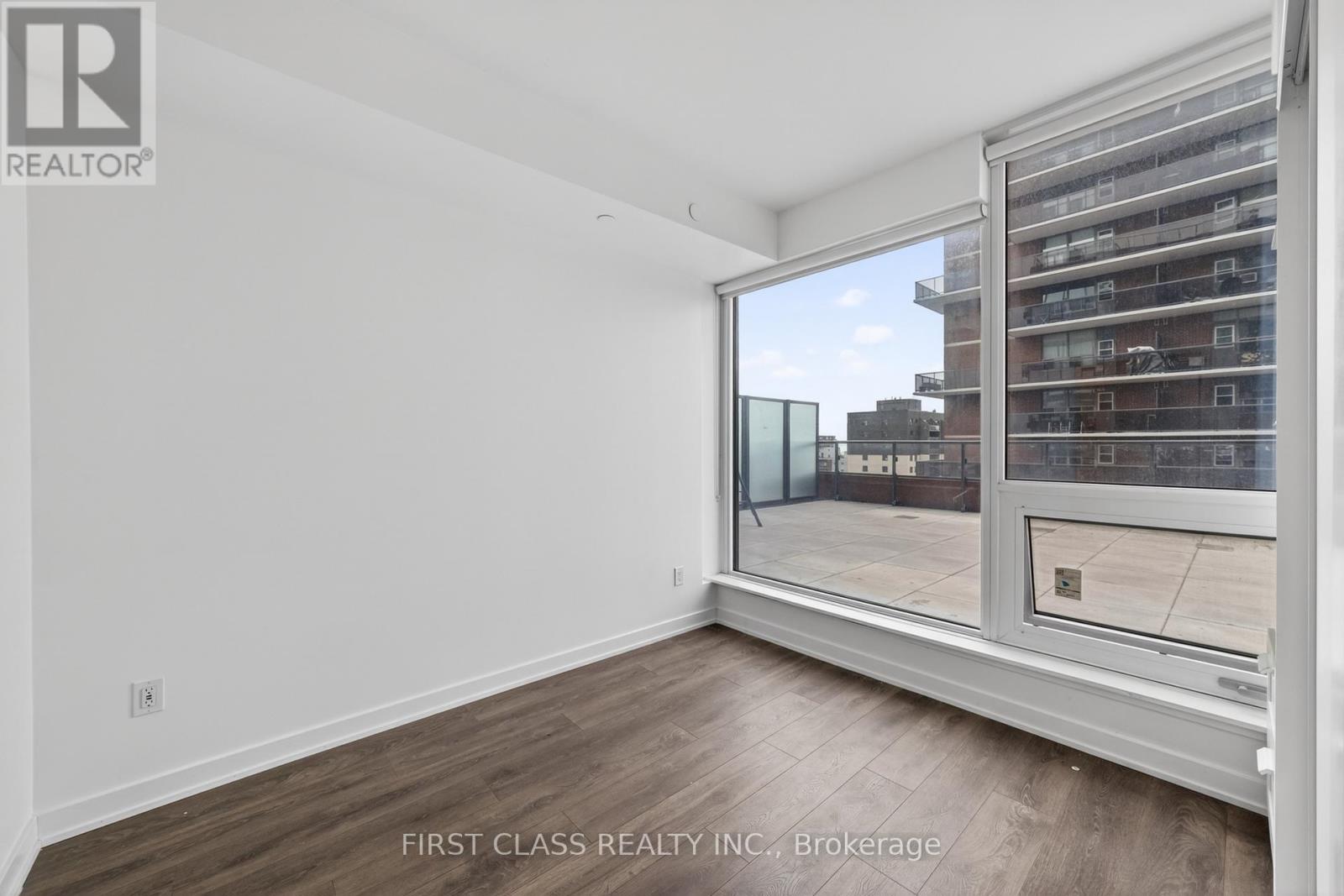 909 - 28 Ann Street, Mississauga, Ontario  L5G 0E1 - Photo 10 - W12960480