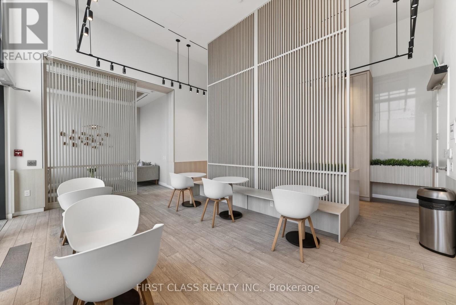 909 - 28 Ann Street, Mississauga, Ontario  L5G 0E1 - Photo 27 - W12960480